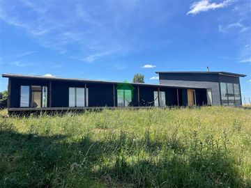 Espectacular Parcela con Casa Taller en venta en Osorno