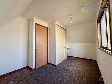 Casa en venta de 3 dorm. en Villa Alemana