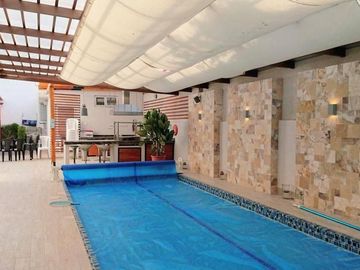 Venta espectacular casa 4 dormitorios, piscina, Urbanización Privada, Nayón