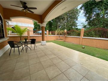 Venta de Casa en Clayton (Clayton Village) GTA