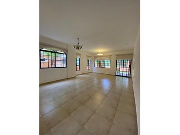 Venta de Casa en Clayton (Clayton Village) GTA