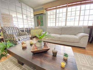 Venta de apartamento para remodelar en PH Santa Fe | El Carmen (LM)