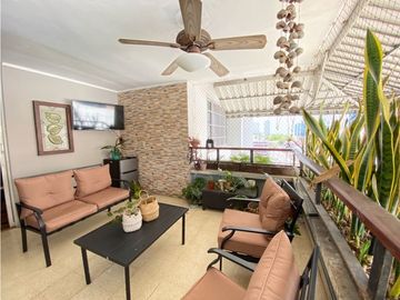 Venta de apartamento para remodelar en PH Santa Fe | El Carmen (LM)