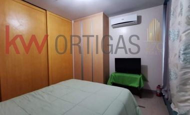 1 BR Unit for Sale and for Rent at One Uptown Residence, BGC, Taguig