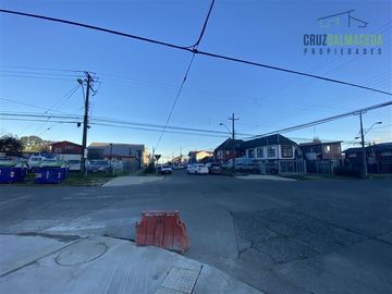 Sitio en Venta en Atención Inversionistas !!! Terreno con casa antigua Sector Lintz