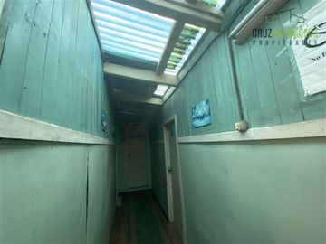 Sitio en Venta en Atención Inversionistas !!! Terreno con casa antigua Sector Lintz