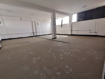 ALQUILO EDIFICIO DE 5 PISOS EN SJM