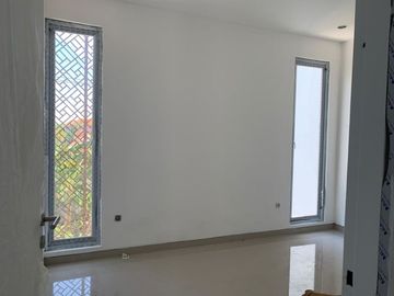 Rumah Murah Medokan Asri Tengah Rungkut Dekat Kampus UPN