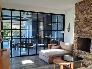 Casa en Roble Joven, Pilar
