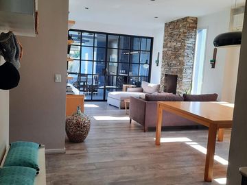 Casa en Roble Joven, Pilar