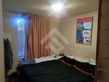 Se vende casa aislada de 144 m2 de terreno y 65 m2 construí...