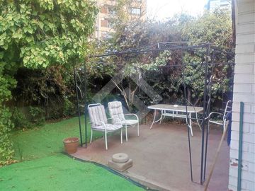 Se vende casa aislada de 144 m2 de terreno y 65 m2 construí...