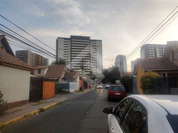 Se vende casa aislada de 144 m2 de terreno y 65 m2 construí...