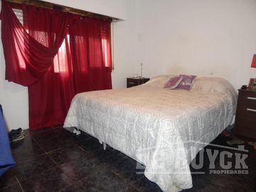 Casa PH en Venta en Quilmes Oeste