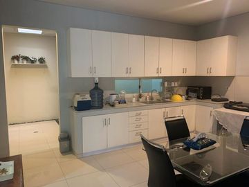 Rumah Modern Terbaik di Serenia Hills Ciputat, 4669-LR 0811111----