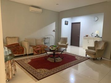 Rumah Modern Terbaik di Serenia Hills Ciputat, 4669-LR 0811111----