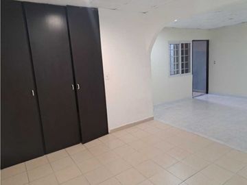VENTA CASA CON ANEXO INDEPENDIENTE - LAS ACACIAS