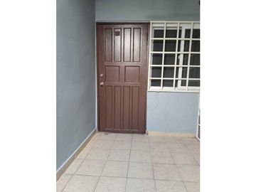 VENTA CASA CON ANEXO INDEPENDIENTE - LAS ACACIAS