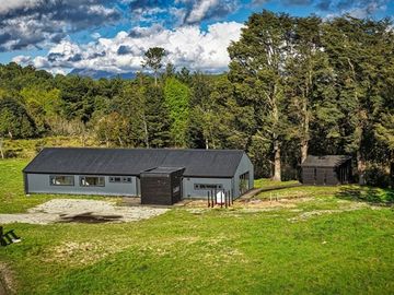 Casa en venta de 4 dorm. en Puerto Varas