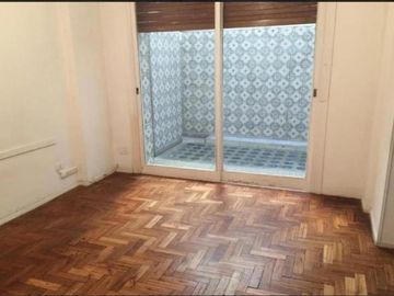 2 Amb cn patio interno- PALERMO