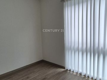 Rumah Premium Cluster Wisteria Cakung 5 Kamar Ada Attic Room