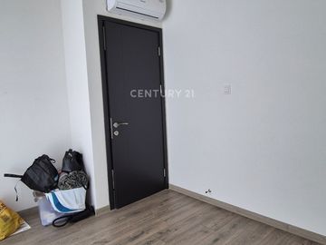 Rumah Premium Cluster Wisteria Cakung 5 Kamar Ada Attic Room