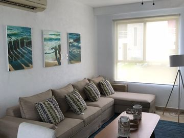 Venta o Renta de Casa en Condominio en Venta en Playa del Carmen