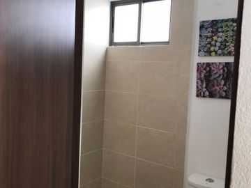 Venta o Renta de Casa en Condominio en Venta en Playa del Carmen
