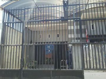 Rumah di Bronggalan Sawah, Strategis