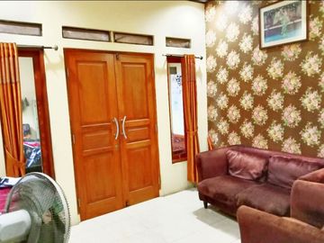 Rumah Dijual Dekat ITC Permata Hijau, Kampus BINUS Anggrek