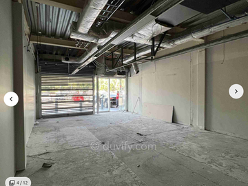 Local comercial en Ciudad empresarial