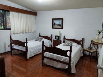 Casa-condominio en venta en Delicias, Cuernavaca, Morelos  Casas y bienes raíces en venta en Cuernavaca, Morelos