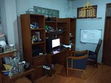 Ruko Aktif Siap Pakai Di Pasar Baru Trade Centre Bandung | LORIZK