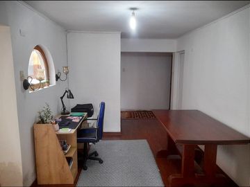Casa en Venta en Francisco de Villagra/ Paula Jaraquemada