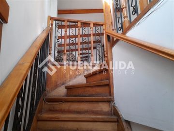 Casa en Venta en Francisco de Villagra/ Paula Jaraquemada
