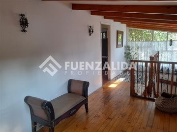 Casa en Venta en Francisco de Villagra/ Paula Jaraquemada