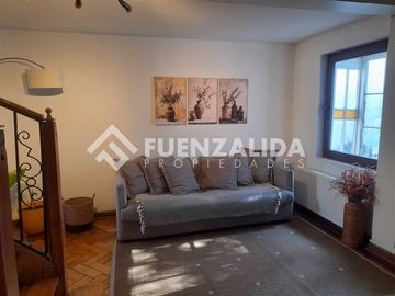 Casa en Venta en Francisco de Villagra/ Paula Jaraquemada