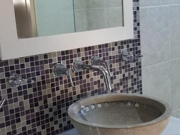 Exclusivo 3 ambientes. Impecable estado, sin expensas.