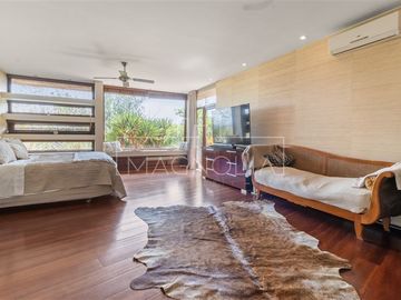 Casa en venta de 5 dorm. en Colina