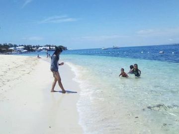 BEACH HOUSE OPENSUN 13 for Sale Seashore Tingko White Beach, Cebu Philippines
