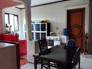 Rumah Di Kompleks Bumi Makmur Pondok Gede Bekasi Jawa Barat