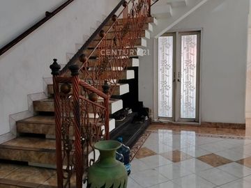 Rumah Di Kompleks Bumi Makmur Pondok Gede Bekasi Jawa Barat
