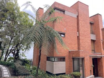 casa en arriendo en rosales. Cod A7459829
