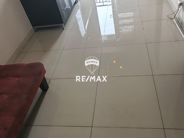 Disewakan One Bedroom Oak Tower A - Lantai 11, View Kolam Renang, Semi Furnish, Pool Dan Gym, Jaktim