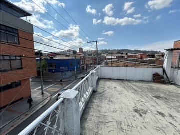 Casa en Ciudad Jardin Norte Oportunidad Unica para Inversionistas