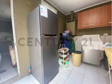 SE VENDE CASA EN CONDOMINIO BUIN