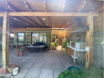 SE VENDE CASA EN CONDOMINIO BUIN