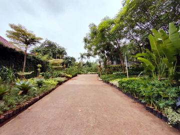 KAVLING HOEK DI MERUYA SELATAN JAKARTA BARAT
