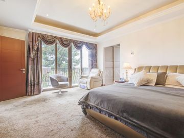 Se vende casa en cercanías metro rojas Magallanescon un gran terreno, pisci