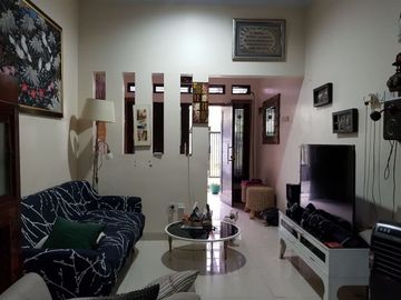 RUMAH TAMAN MALAKA DUREN SAWIT LINGKUNGAN NYAMAN BEBAS BANJIR